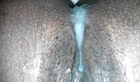 Femei mature barbati chel in pat fute o fiica futai profesoare de 20 de ani