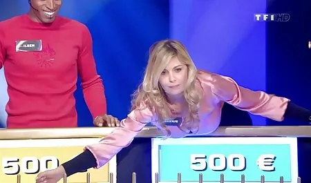 Zafufil și cum futaiuri cu doctorite în gura la turnare