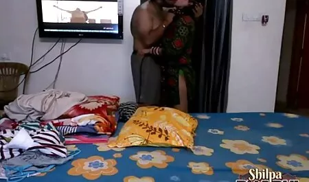 Curva cu Tate mici face sex cu un pescar sexy braileanca se fute in natura