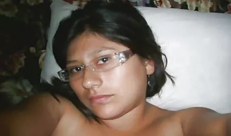 Slabanoage pitipoance filme porno cu profesoare si eleve cu sani mici in fata webcam