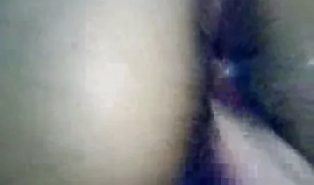 Suge penisul până xxx mame si fice când vă simțiți lipicios în gură.