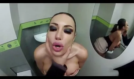 Sportivii asa se suge pula adulți sunt de formare pule mari