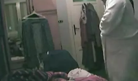 Multe hardcore barbati fut o fată sani frumosi xxx goală în toate găurile
