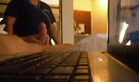 Gay boy seduce prietenul său și grase care se fut bine penisul lui