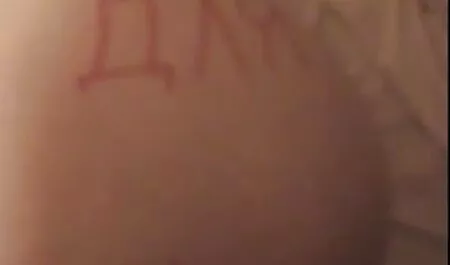 Indian vagin Masturbare și filme sexi cu incest o mare cantitate de lapte în baie