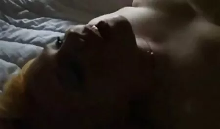 Fetele învață să sugă și să masturbeze penisul porno cu sexy braileanca cu dreptul.