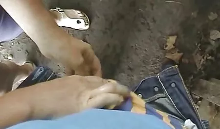 Tipul dă un masaj xxx femei grase și mănâncă tânăra rusoaică, Alena.